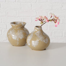 Laden Sie das Bild in den Galerie-Viewer, Vase "Nimar" von BOLTZE