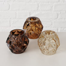 Laden Sie das Bild in den Galerie-Viewer, Teelichthalter "Atria" von BOLTZE