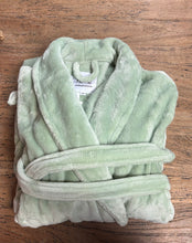 Laden Sie das Bild in den Galerie-Viewer, Cara Bademantel von "Zo home" in verschiedenen Farben