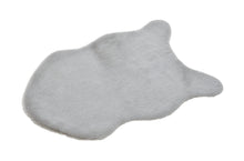 Laden Sie das Bild in den Galerie-Viewer, Dekofell