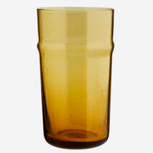 Laden Sie das Bild in den Galerie-Viewer, Trinkglas Bernstein