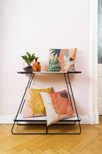 Laden Sie das Bild in den Galerie-Viewer, Wendekissenhülle IMAGES - Rot