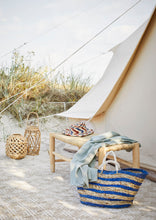 Laden Sie das Bild in den Galerie-Viewer, Gestreifter Shopper aus Seegras / Kobaltblau