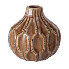 Laden Sie das Bild in den Galerie-Viewer, Vase &quot;Lenja&quot; von BOLTZE
