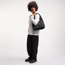 Laden Sie das Bild in den Galerie-Viewer, Cloud Shoulder Bag
