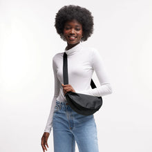 Laden Sie das Bild in den Galerie-Viewer, Moon Bag Small
