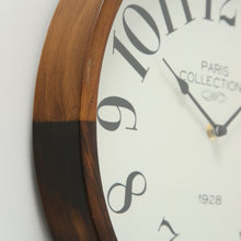 Laden Sie das Bild in den Galerie-Viewer, Wanduhr MILLIE
